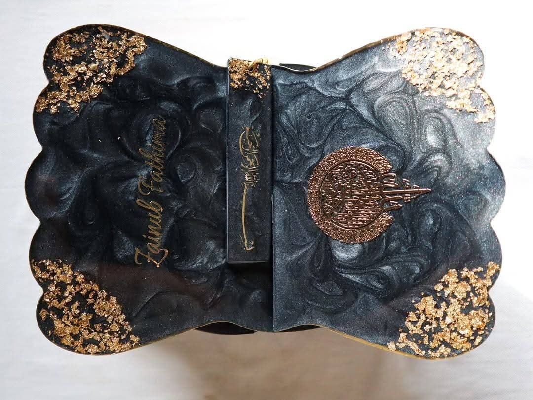 Black Resin Rehal with Book Mark