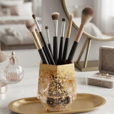Customized Customized Resin Stand Holder Golden Flakes