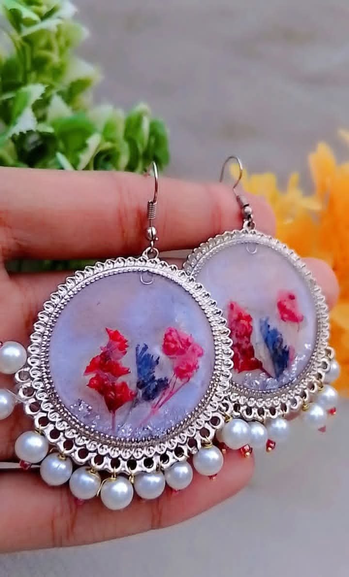 Customized White Lover Jhumky - Image 2