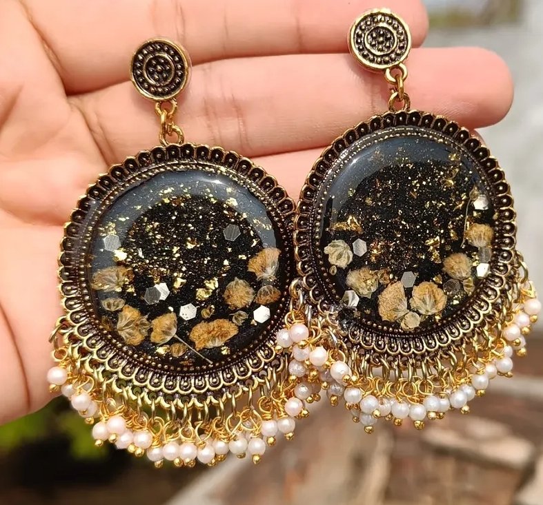 Resin Black Lover Jhumky - Image 4