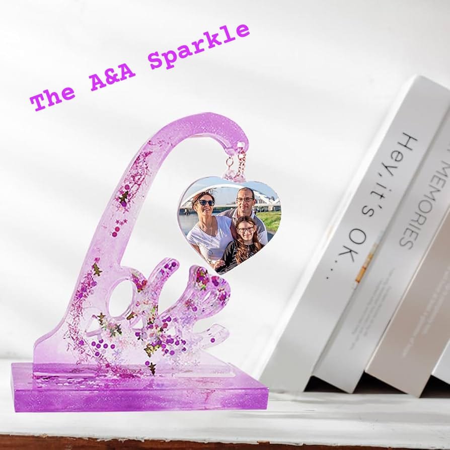 Customized Love Stand with Picture - Image 4